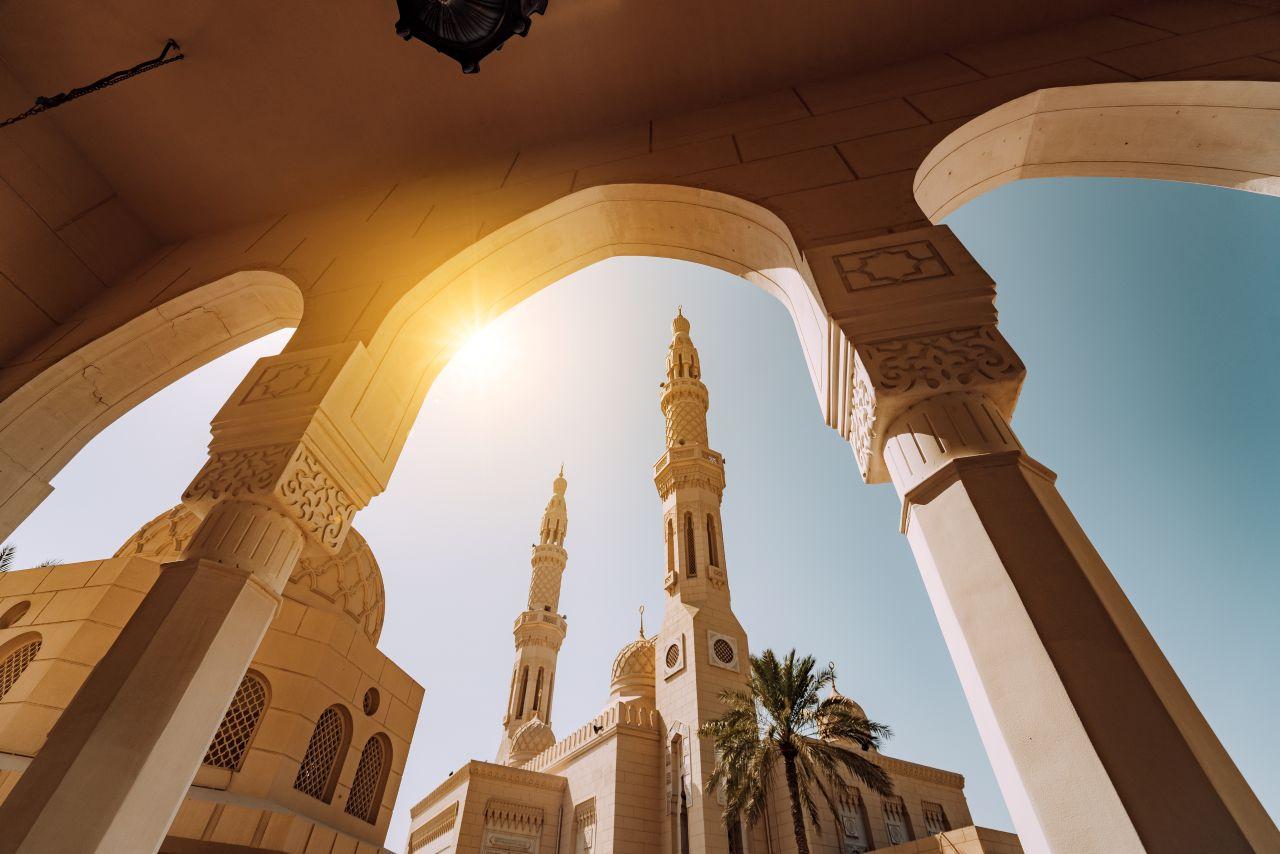 Registering a Free Zone Company in the UAE